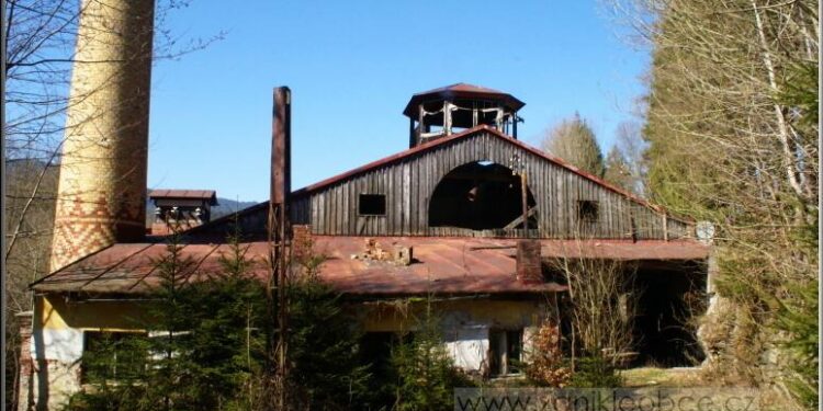 Gustavsthal – zaniklá papírna Hamry