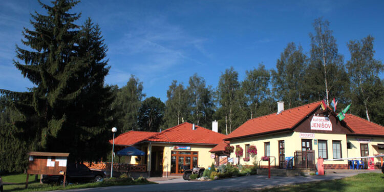 Autocamp Jenišov